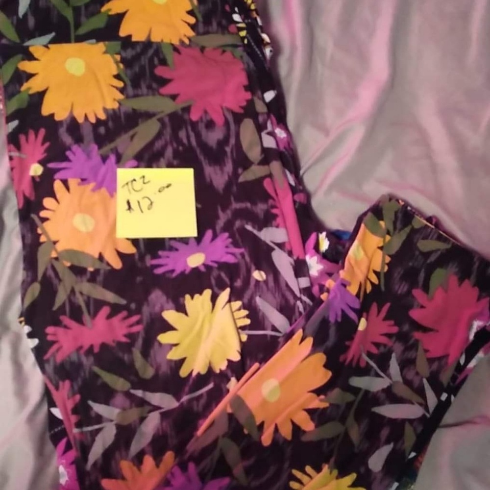 Lularoe tc2 leggings